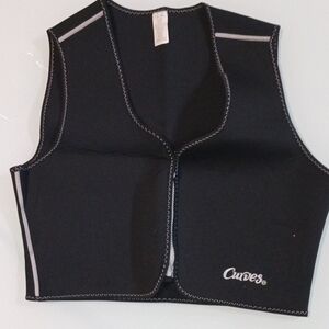 Curves Trimming Vest    XL